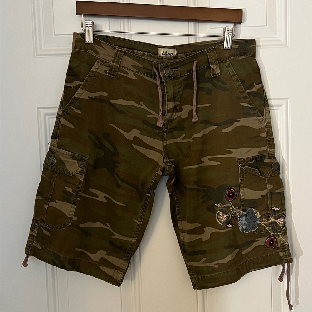 Women’s Cargo Shorts
